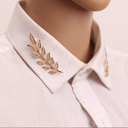 Elegance Leaf Shaped Brooch, Collar Pin in Silver or Gold - Better Mode